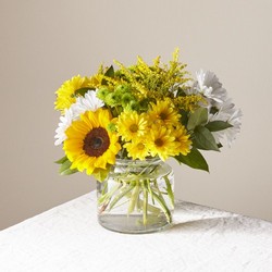 The FTD Hello Sunshine Bouquet From Rogue River Florist, Grant's Pass Flower Delivery